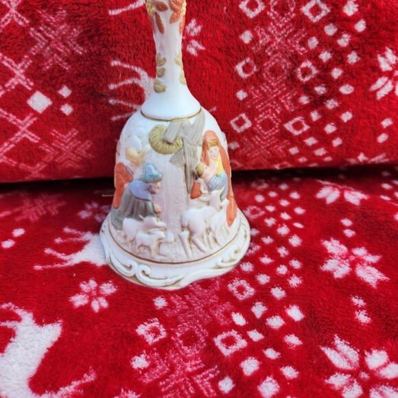 Lefton nativity bell Christmas bell - Picture 2 of 6